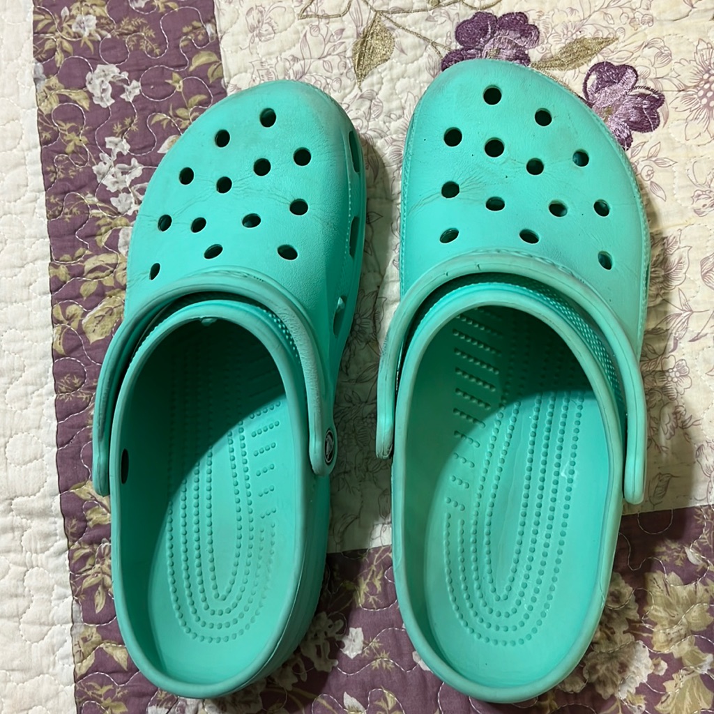 Crocs